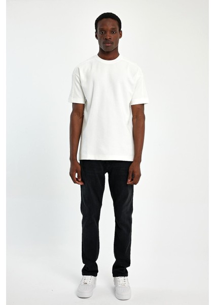 - Erkek Oversize Fit %100 Pamuk Kalın Dokulu Beyaz T-Shirt fiyatları