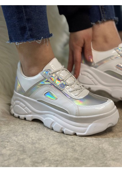 Günlük Kadın Spor Ayakkabı Yüksek Taban 6 cm Sneaker Siyah - Beyaz - Bej - Rugan - Süet 001