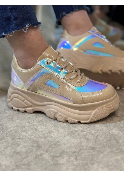 Günlük Kadın Spor Ayakkabı Yüksek Taban 6 cm Sneaker Siyah - Beyaz - Bej - Rugan - Süet 001