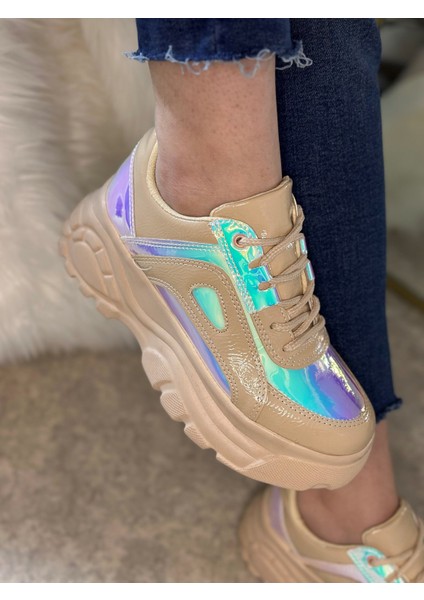 Günlük Kadın Spor Ayakkabı Yüksek Taban 6 cm Sneaker Siyah - Beyaz - Bej - Rugan - Süet 001
