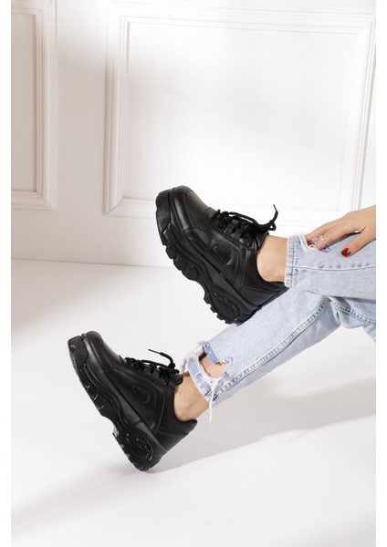 Günlük Kadın Spor Ayakkabı Yüksek Taban 6 cm Sneaker Siyah - Beyaz - Bej - Rugan - Süet 001 indirimleri