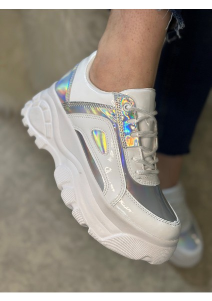 Günlük Kadın Spor Ayakkabı Yüksek Taban 6 cm Sneaker Siyah - Beyaz - Bej - Rugan - Süet 001