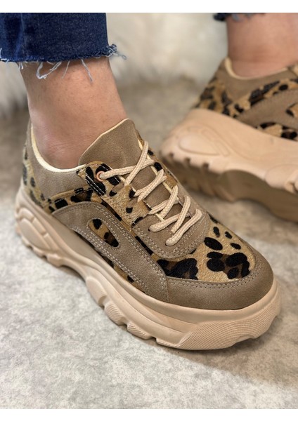 Günlük Kadın Spor Ayakkabı Yüksek Taban 6 cm Sneaker Siyah - Beyaz - Bej - Rugan - Süet 001 fiyatları