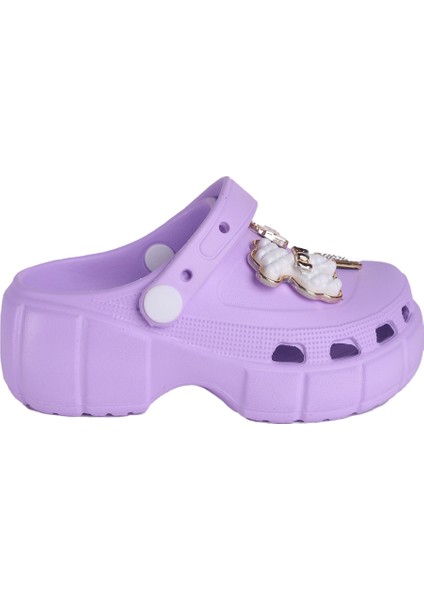 Kuzu Aksesuar Detaylı Crocs Terlik modelleri