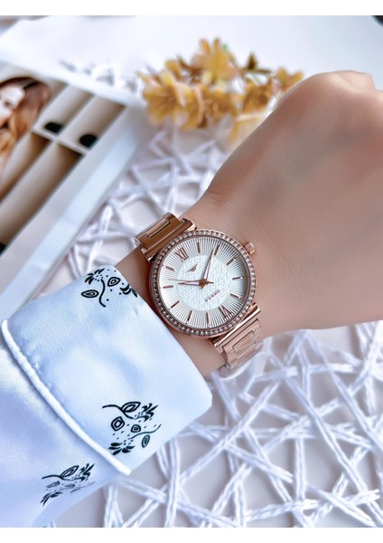 Rose Gold Renk 3 Atm Suya Dayanıklı Çelik Kordon Özel Tasarım Kadın Kol Saati BF2994AWT fiyatları