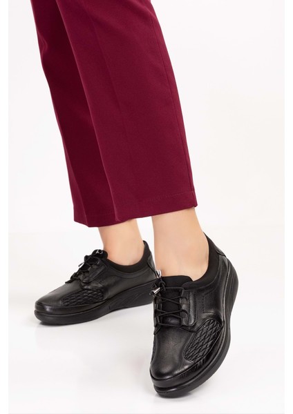 Deri Kadın Kemik Çıkıntısına Özel Ayakkabı AT.4204 - Siyah - 39 fırsatları