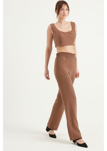 Kalın Askılı Keten Crop Bluz
