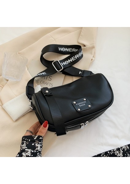 Kadınlar Için Bu Yılın Popüler Çantaları 2024 Yeni Moda Çok Yönlü Batı Tarzı Eyer Çantası Geniş Omuz Crossbody Çanta Yastık Çantası (Yurt Dışından)