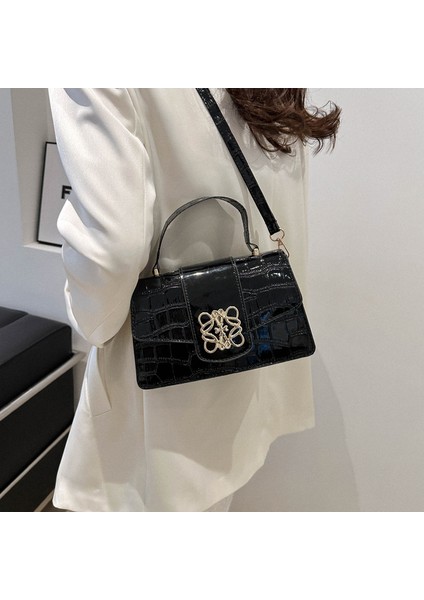 Kadınlar Için Bahar Moda Retro Çapraz Vücut Küçük Çanta 2024 Yeni Stil Moda Niş Kadın Omuz Baget Çanta (Yurt Dışından) modelleri