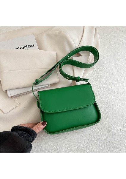 Kadınlar Için Dokulu Küçük Çanta 2024 Yeni Stil Modaya Uygun Retro Estetik Kişiselleştirilmiş Crossbody Çanta Niş Batı Moda Omuz Çantası (Yurt Dışından)