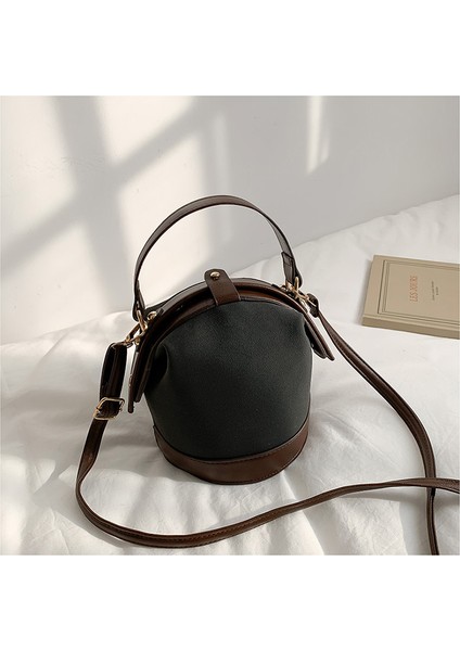 Kadınlar Için Kore Tarzı Küçük Çanta 2024 Yeni Sonbahar ve Kış Moda Taşınabilir Buzlu Omuz Çantası Yabancı Stil Crossbody Kova Çanta (Yurt Dışından)