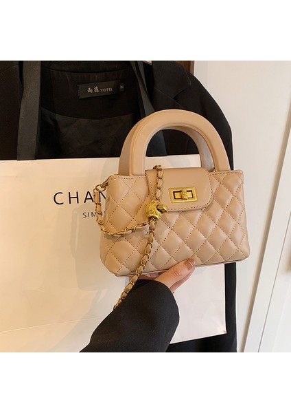 Kadınlar Için Fransız Niş Elmas Zincir Çanta 2024 Yeni Bahar ve Yaz Moda Çanta Banliyö Omuz Crossbody Küçük Çanta (Yurt Dışından)