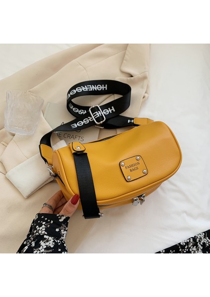 Kadınlar Için Bu Yılın Popüler Çantaları 2024 Yeni Moda Çok Yönlü Batı Tarzı Eyer Çantası Geniş Omuz Crossbody Çanta Yastık Çantası (Yurt Dışından)