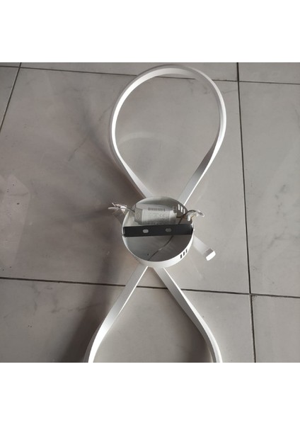 Fiyonk Model 3 Farklı Gövde Rengi Plafonyer Avize