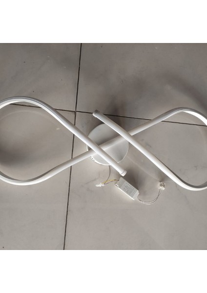 Fiyonk Model 3 Farklı Gövde Rengi Plafonyer Avize