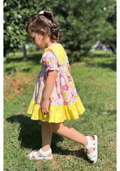 Dantel Detaylı Bahriye Yaka Çiçekli Renkli Sarı Kız Çocuk Bebek Elbise