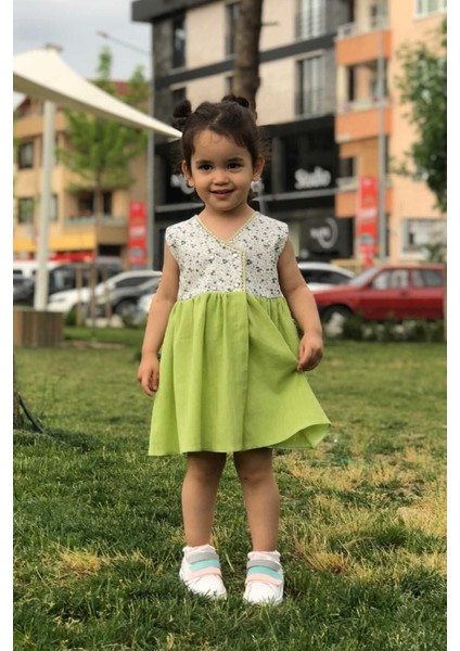 Dantel Detaylı Çiçek Desenli Kolsuz Kruvaze Yeşil Kız Çocuk Bebek Elbise fırsatları