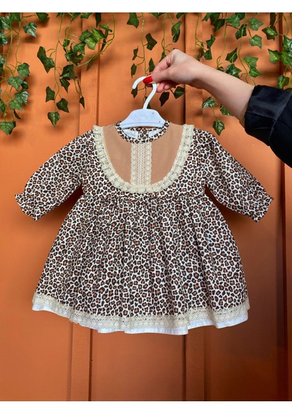 Dantel Detaylı Leopar Desenli Pamuklu Kız Çocuk Bebek Elbise