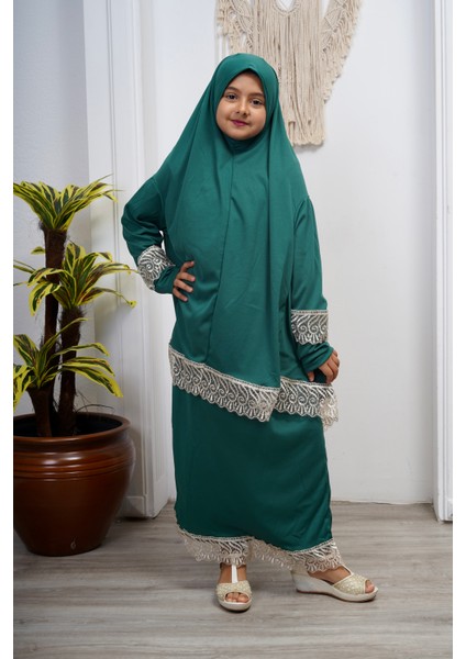 Kız Çocuk Namaz Elbisesi