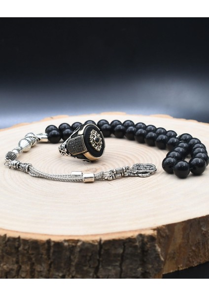 Gümüş 925 Ayar Gümüş Oniks Taşlı Yüzüğü ve 33'lük Doğal Oniks Taşlı Tesbih Seti fırsatları