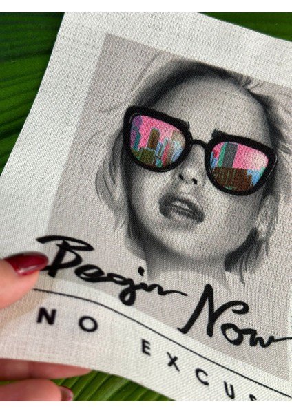 23 x 18 cm Keten Renkli Gözlüklü Kız Arma Dikiş Aksesuarı fiyatları