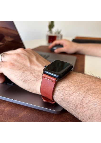 Apple Watch Uyumlu Deri Saat Kordonu Kırmızı indirimleri