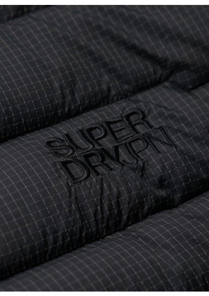 Normal Siyah Erkek Ceket M2013532A02A_HOODED Storm Hybrıd Pa indirimleri