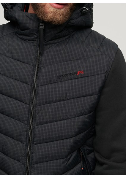 Normal Siyah Erkek Ceket M2013532A02A_HOODED Storm Hybrıd Pa