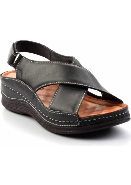 Siyah Hakiki Deri Kadın Sandalet K05465048003