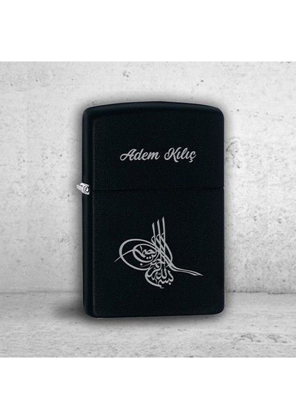 Kişiye Özel Isimli Benzinli Zippo Çakmak Osmanlı Tuğrası Temalı Siyah
