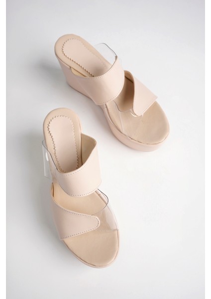 BA04464 Ten Kadın Yan Şeffaf Günlük Abiyelik Dolgu Topuklu Terlik - Ten - 39 fırsatları