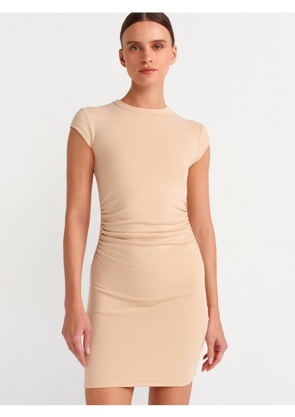 91114 Büzgülü Vücuda Oturan Mini Elbise-Açık Bej fırsatları