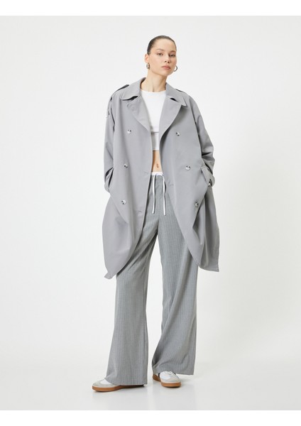 Trençkot Uzun Kruvaze Ters Yaka Düğmeli Apolet Detaylı