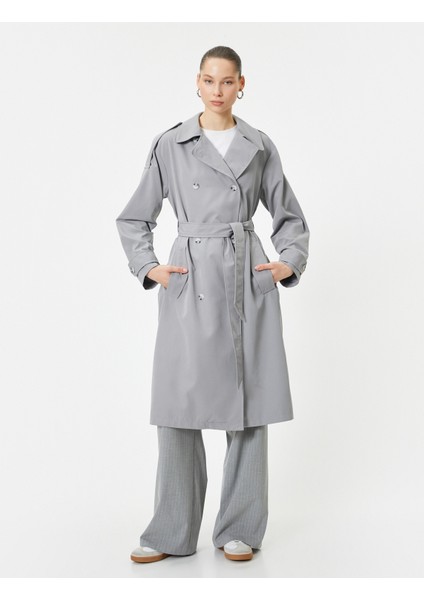 Trençkot Uzun Kruvaze Ters Yaka Düğmeli Apolet Detaylı modelleri