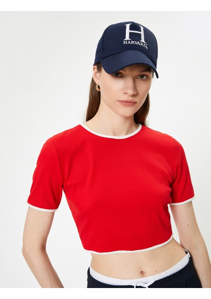 Crop Tişört Slim Fit Kısa Kollu Bisiklet Yaka Kaşkorse Renk Kontrastlı