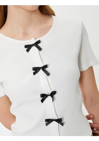 Fiyonk Detaylı Hırka Çıtçıt Düğmeli Kısa Kollu Bisiklet Yaka Slim Fit