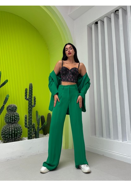 Simli Çiçek Desenli Destekli Siyah Bustiyer Takım (682T) fiyatları