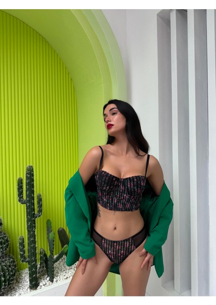 Simli Çiçek Desenli Destekli Siyah Bustiyer Takım (682T) modelleri