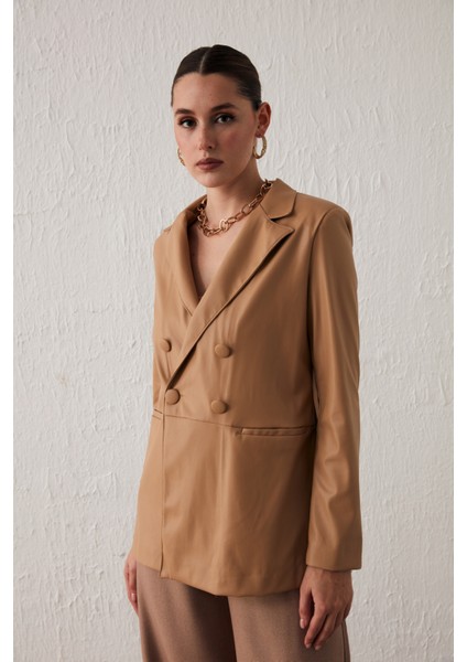 Düğme Detaylı Kruvaze Deri Ceket - Bej modelleri
