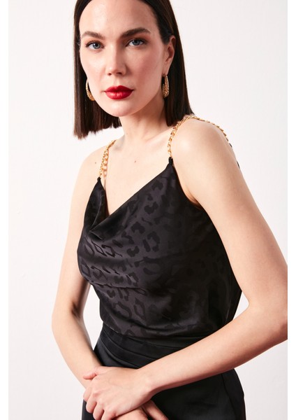 Zincir Askılı Saten Bluz - Siyah fırsatları