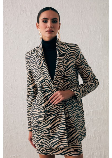Zebra Desenli Deri Ceket - Bej