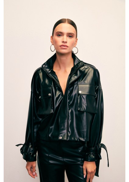 Cepli Kadın Deri Ceket - Siyah Polyester Günlük Stil ile Şık Tasarım modelleri