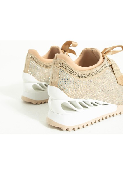 Zenna Yüksek Taban Bej Süet Kadın Spor Ayakkabı fırsatları