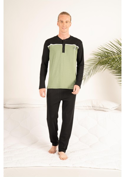 Erkek Kışlık Üç Düğmeli Yuvarlak Yaka Penye Pijama Takımı