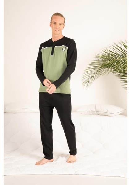 Erkek Kışlık Üç Düğmeli Yuvarlak Yaka Penye Pijama Takımı