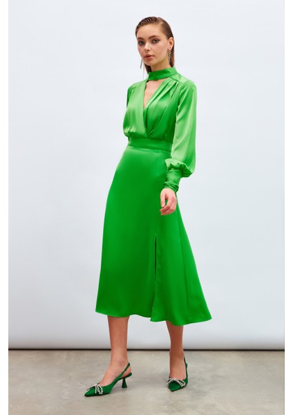 Yırtmaçlı Saten Etek - Yeşil modelleri