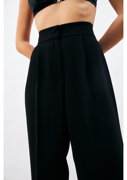 Pile Detaylı Salaş Pantolon - Siyah indirimleri