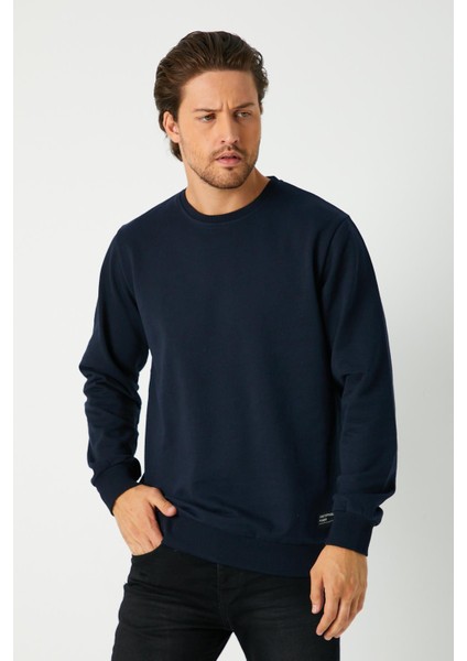 Erkek Lacivert Basic Bisiklet Yaka Regular Fit Normal Kesim 2 Iplik Sweatshirt