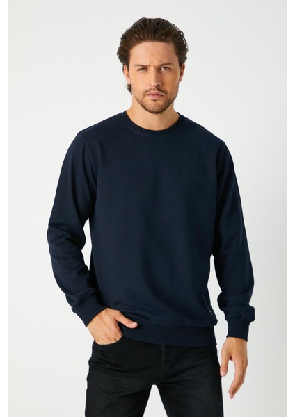 Erkek Lacivert Basic Bisiklet Yaka Regular Fit Normal Kesim 2 Iplik Sweatshirt