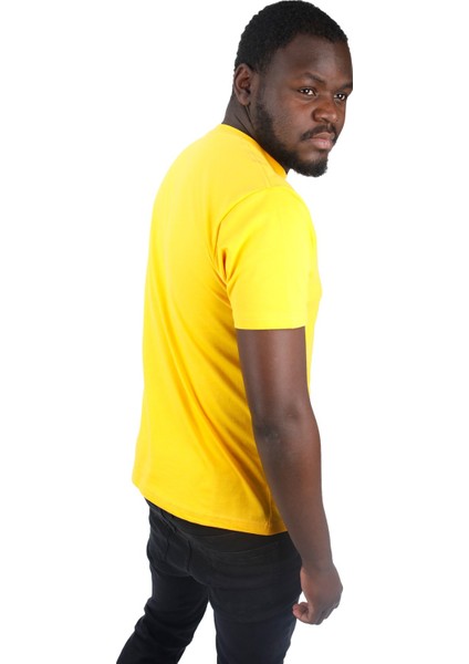 Erkek Bisiklet Yaka Standart Fit Göğüs Baskılı Sarı Şık T-Shirt fiyatları
